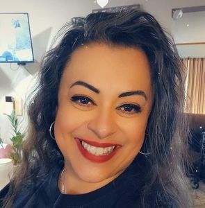 Meet your Posher, Bernadette